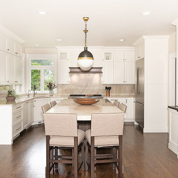Kitchens/ Dining Area