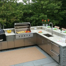 Outdoor Kitchen