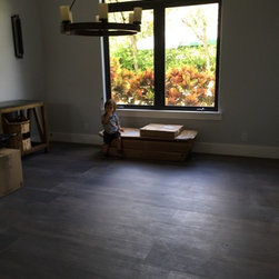 Alberto Residence - Wall And Floor Tile