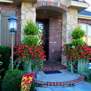 Corner lot Courtyard