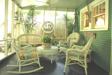 Beach style verandah in New Orleans.