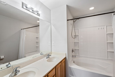 Example of a bathroom design in Charlotte