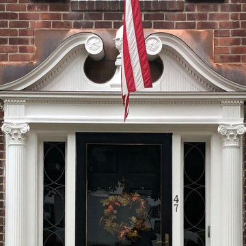 Swan Neck Pediment