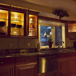 Cabinet Lighting - Undercabinet Lighting