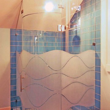 Curved Glass Shower Enclosure