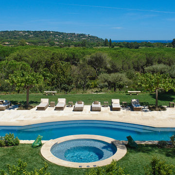Piscine de forme libre