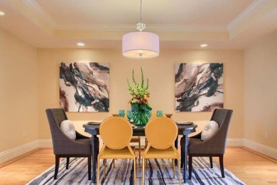 Example of an eclectic dining room design in San Francisco