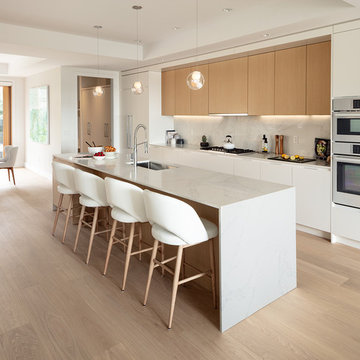 Display Suite - North Vancouver - Ridgeway