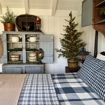 Cotton bedspread in large and small country check handwoven Maine made