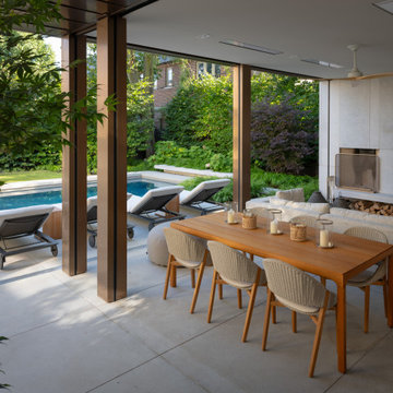 Uber Modern Backyard