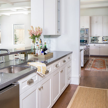 Modern Spec Home | Butler's Pantry