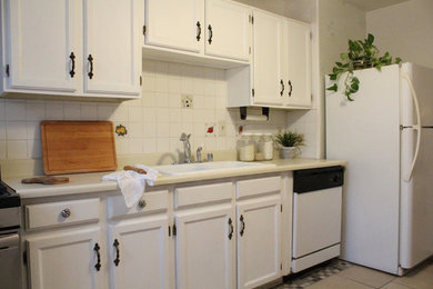 Kitchen - kitchen idea in Albuquerque