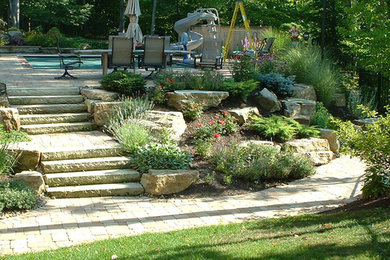 Photo of a traditional landscaping in Cleveland.