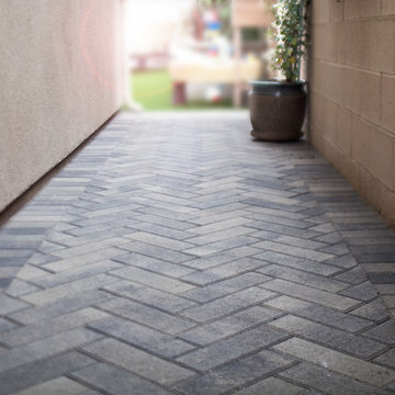 Interlocking Pavers Walkway
