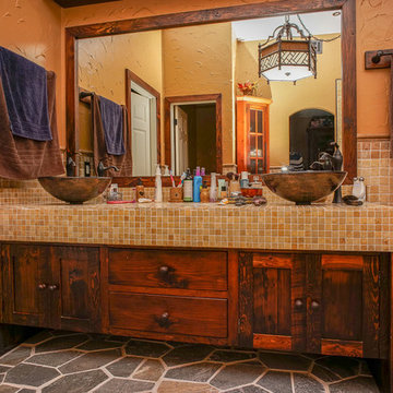 Natural Stone Travertine With Copper Tub