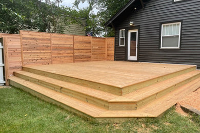 Example of a trendy deck design