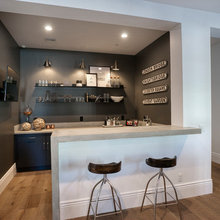 Sunroom Bar