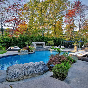 Backyard Entertaining with a Touch of Nature