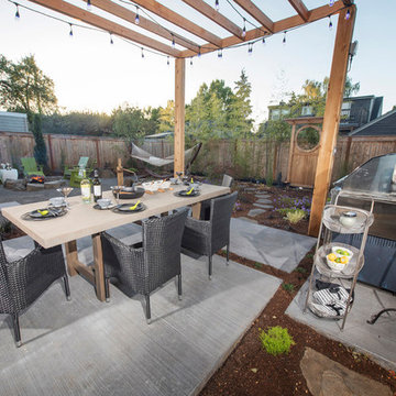 Childress - Minimalist Garden