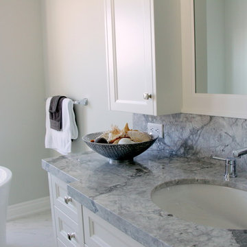 Luxury and Serenity in a Master Bathroom Retreat