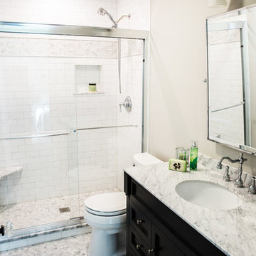 Light & Bright Bathroom