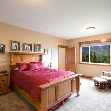Beautiful Home On Lake CleElum