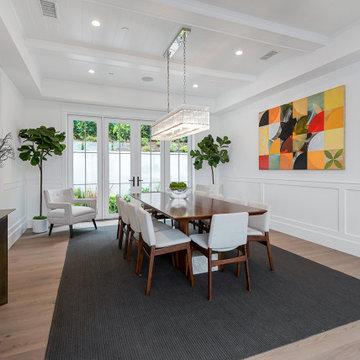 Cape Code Modern in Encino, CA