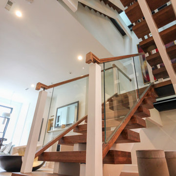 68_Innovative and Ultra-modern Stairs with Glass Landings, Washington DC 20009