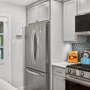 Transitional Kitchen with Custom Banquette plus Dining Nook, Quartz Countertops