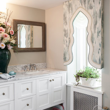 Traditional Historic Farmhouse Bathroom