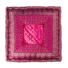 Sumatra 18"x18", Hot Pink