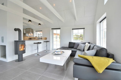 This is an example of a modern living room in Esbjerg.