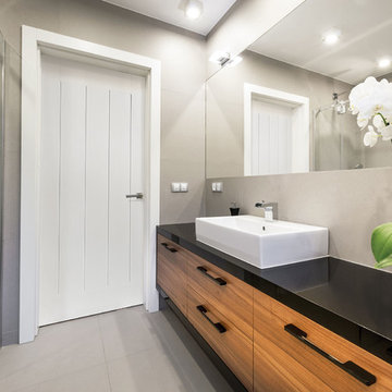 Masonite Molded Select Saddlebrook 1P Plank Interior Door