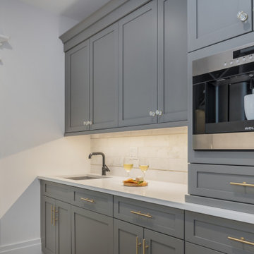 Cape Cod Home made for Entertaining!