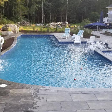 Pool, spa and grotto
