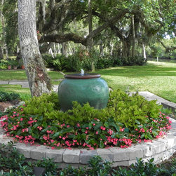 Water feature - Outdoor Fountains And Ponds