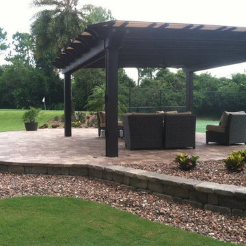 Tennis Court Lounge