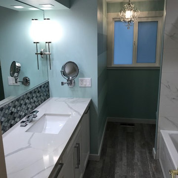 Bright and Contemporary Bathroom Remodel in Edmonds