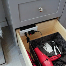 bathroom charging station