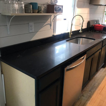 12523 - American Black Honed Granite Project