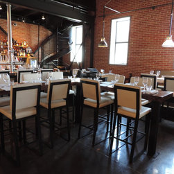 LABARAKE CASERNE &Agrave; MANGER &ndash; MONTREAL - Bar Stools And Counter Stools