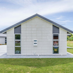 Premier Mansion Brick in White - Products