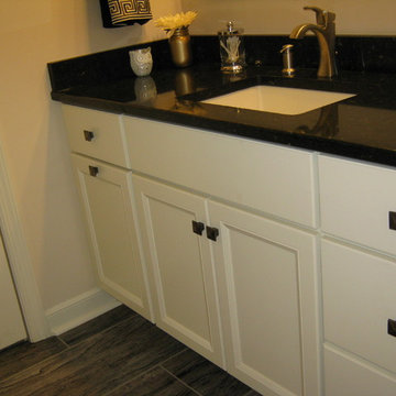 Jack and Jill Bathroom (B-77)