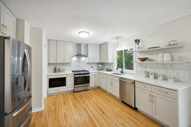 Kitchen photo in Minneapolis