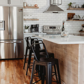Farmhouse Kitchen - Berlin, MA