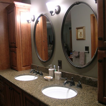 Medallion Bathroom: Brookhill Maple - Harvest Bronze