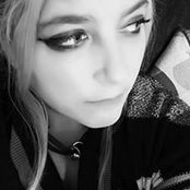 Laura Smith's photo