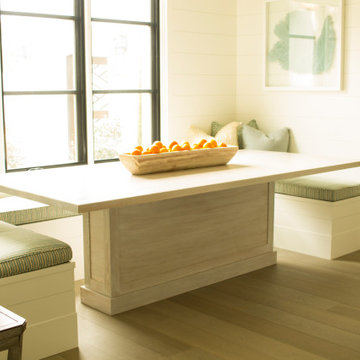 BARAJAS CASITA PEDESTAL DINING TABLE