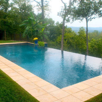 Wildwood MO- Vanishing Edge Pool and Courtyard