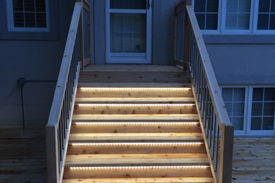Deck - craftsman backyard deck idea in Ottawa